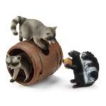 SCHLEICH42532 Охота за орехами - еноты и скунс